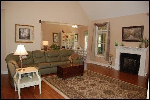 3rd image of 7244 Jubilee Ct