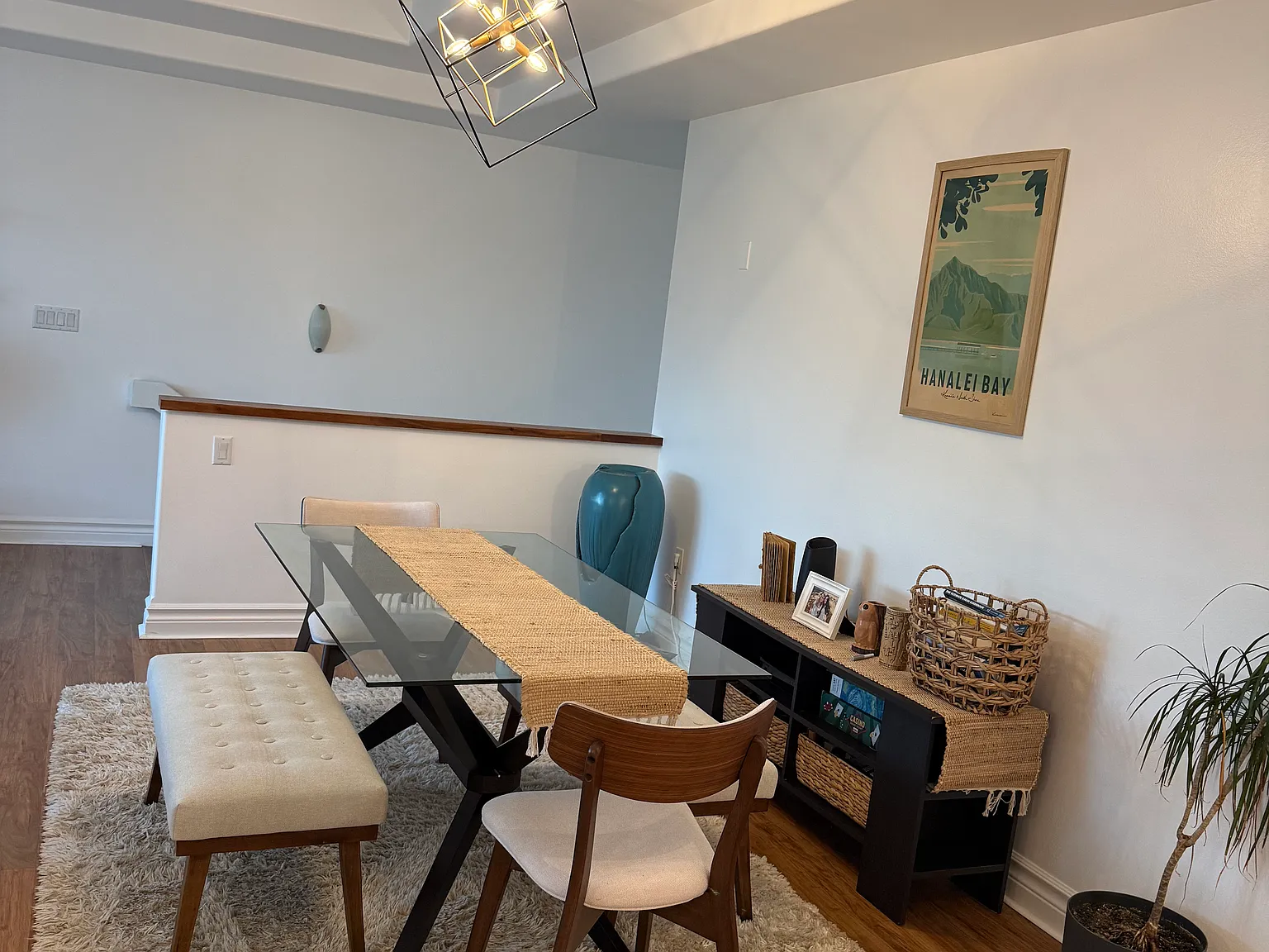 2 bed, 2.5 bath, 1738 sqft, $8,750 — Photo 3
