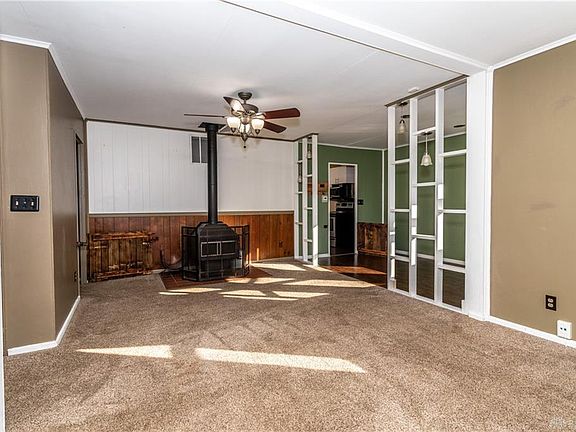 3rd image of 2520 Oakley Ave