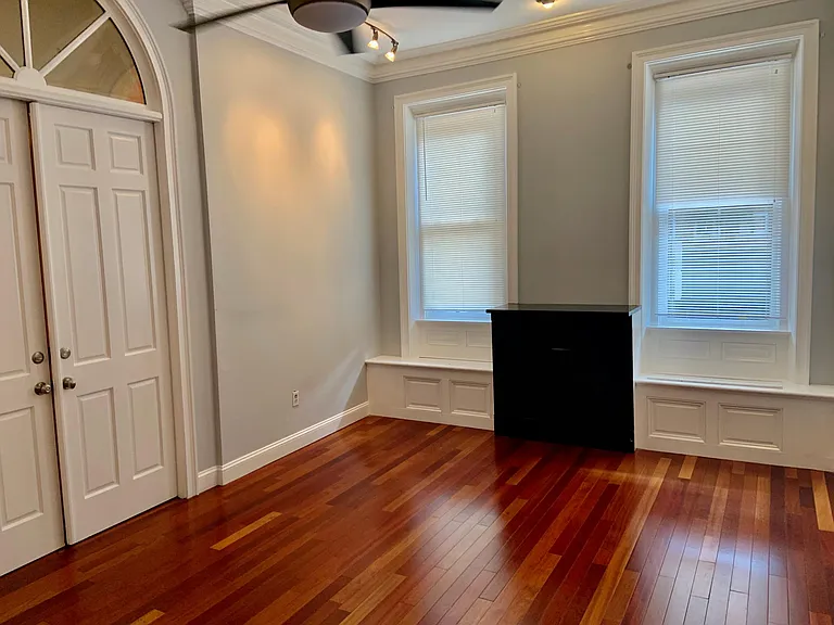 1939 Mount Vernon St #1 — Photo 7