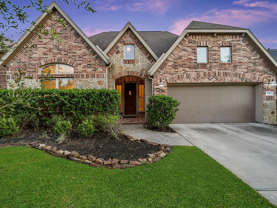 1st image of 108 Lukes Place Ln