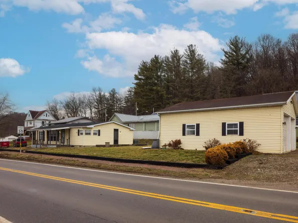 12 E Main St, Jacksonville, OH 45732