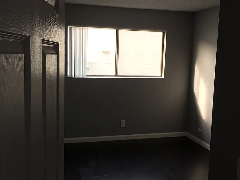 RiverSoto Apartments LLC — Photo 8