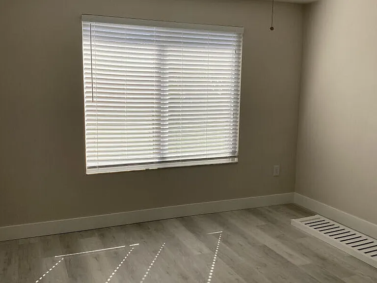 1018 Villa Cir — Photo 7