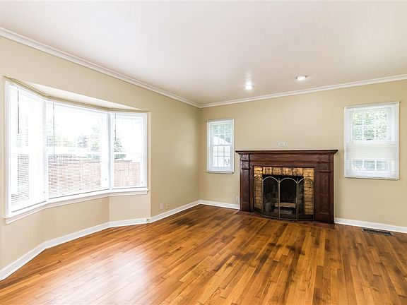 4th image of 2311 N Atlantic Ave