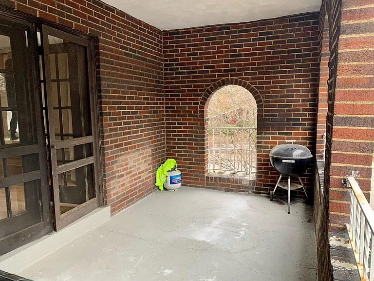 1111 N Highland Ave #2 — Photo 9