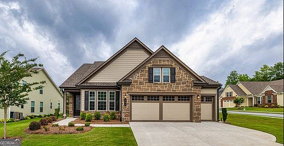 1st image of 209 Cottonwood Cir