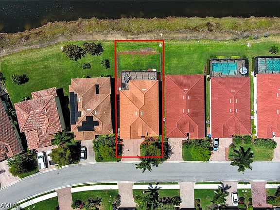 3rd image of 10992 Cherry Laurel Dr
