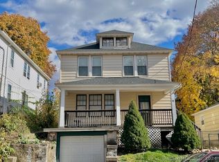 38 Clinton St, Waterbury, CT 06710