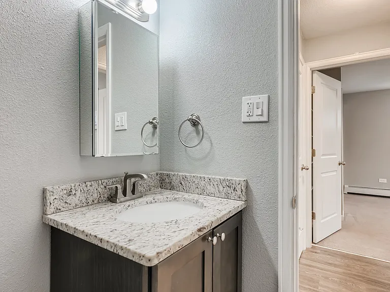 1555 Grove St #205 — Photo 10