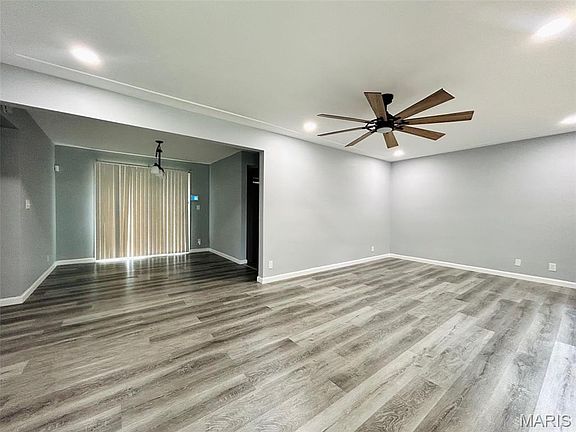 2nd image of 60 Dale Allen Dr