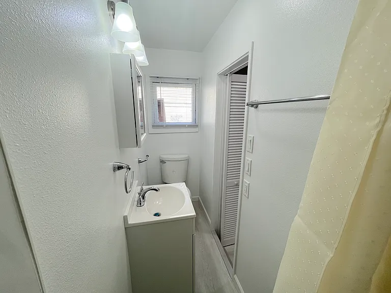 4110 Whitman Ave N #2 — Photo 11