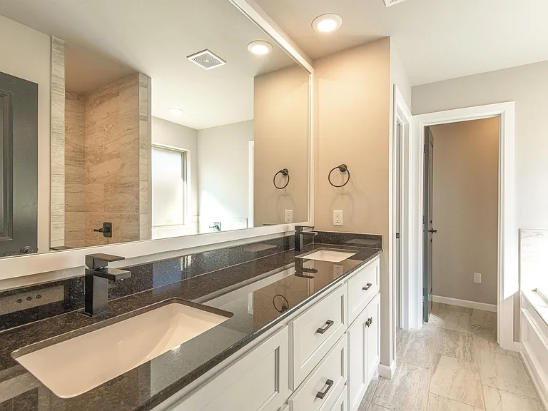 12101 Katie Ridge Rd — Photo 18