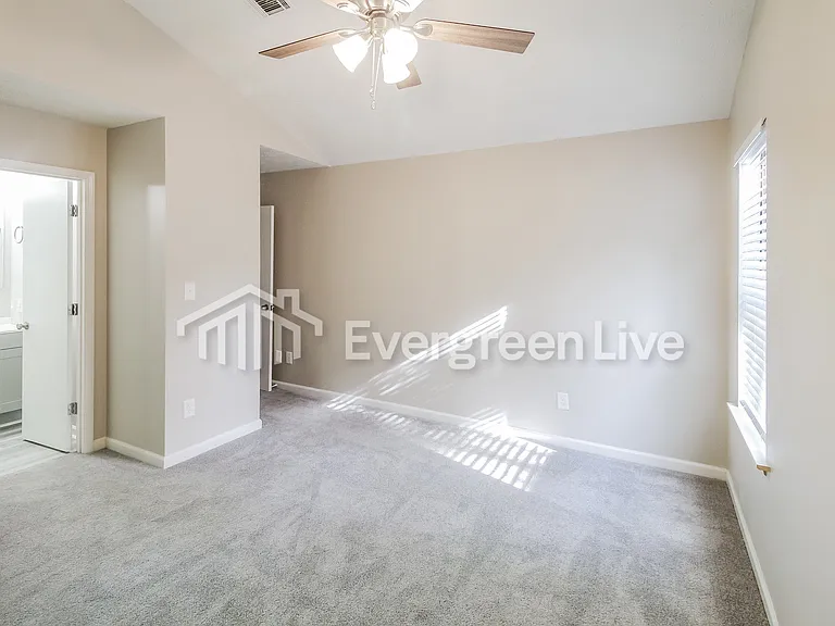 2613 Laurel View Dr — Photo 9