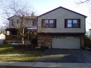 625 Ivy Ct, Lake Zurich, IL 60047