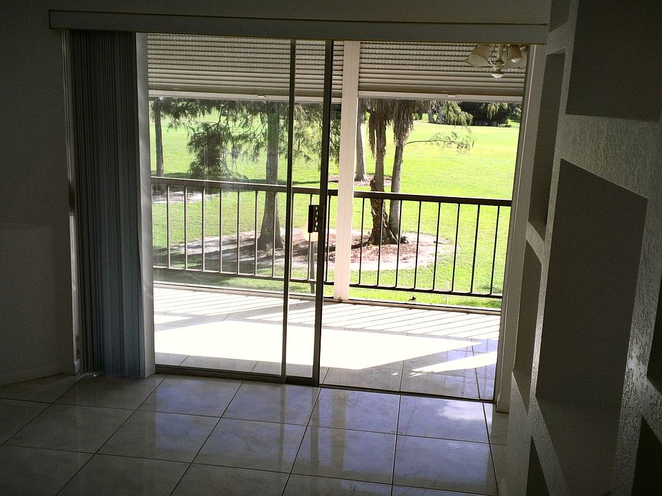 2nd image of 6100 NW 44th St APT 205