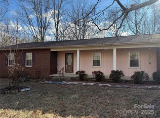 190 Nine Patch Ln, Taylorsville, NC 28681