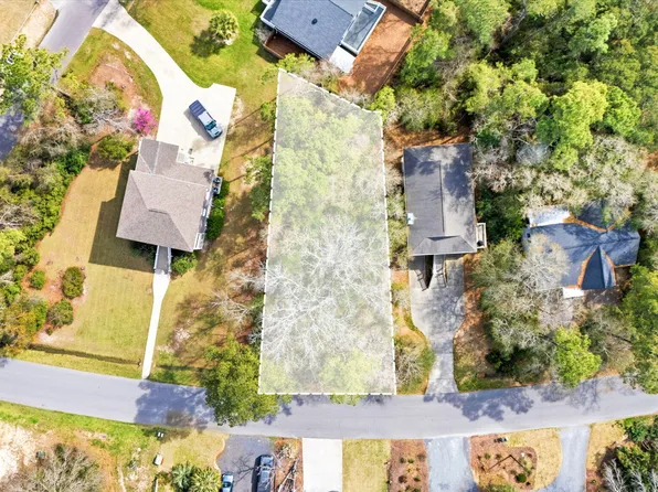 2905 W Yacht Drive, Oak Island, NC 28465