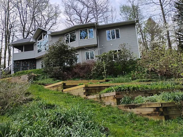 17 Ambler Rd, Asheville, NC 28805