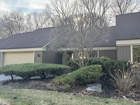 557 Heritage Hills #B, Somers, NY 10589