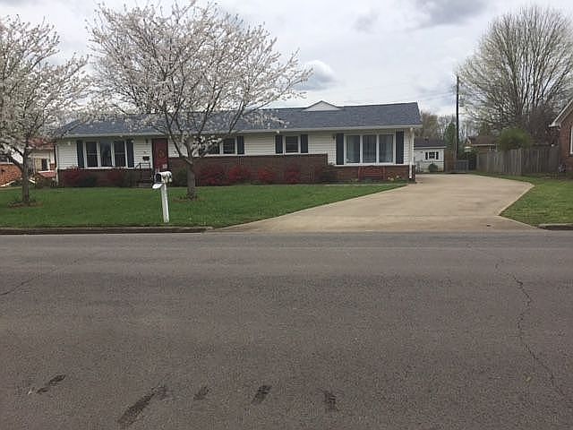 1st image of 707 4th St