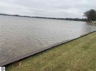 5425 E M 55 Hwy, Cadillac, MI 49601