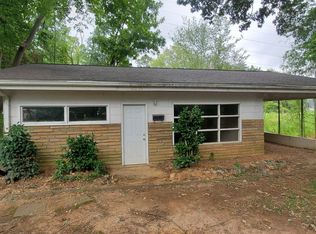 2215 Poinsettia Rd, Greensboro, NC 27407