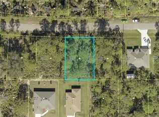 529 Sargent St, Lehigh Acres, FL 33972