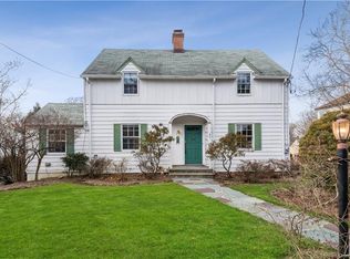 95 Lawrence Ave, Eastchester, NY 10709