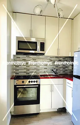 Rented by Weissman Realty | media 7