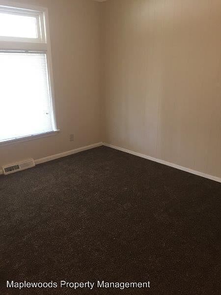 1st image of 416 E Lincoln Ave #B