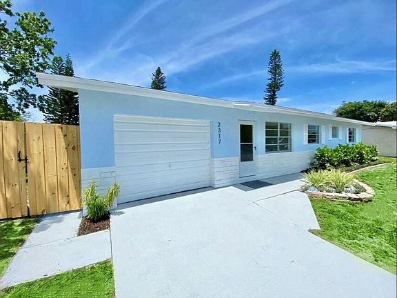 2nd image of 2317 NE 16th Ct