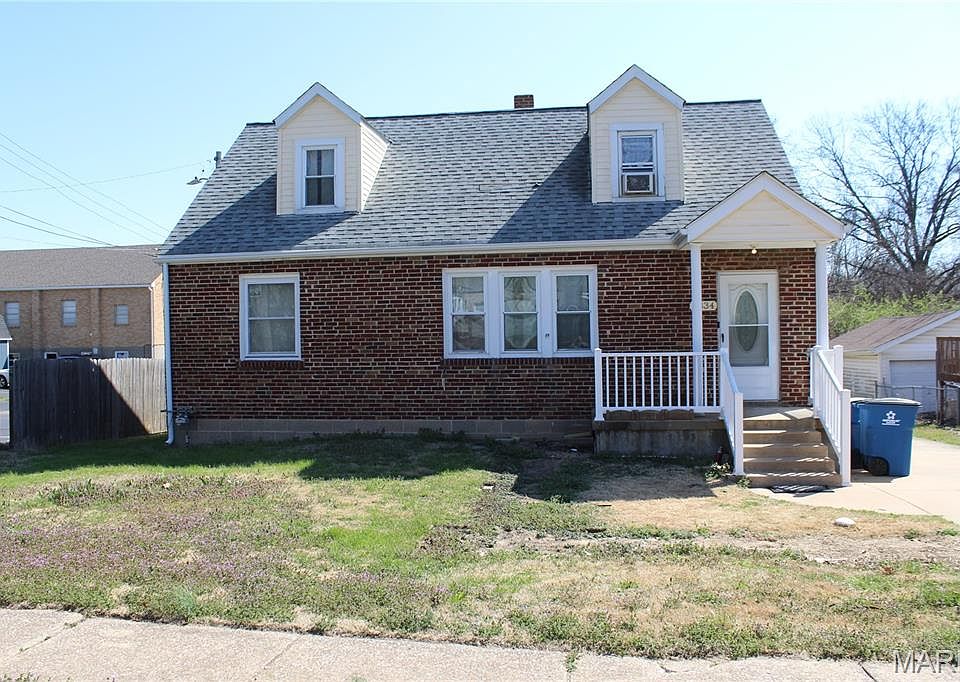 1st image of 2334 Wismer Ave