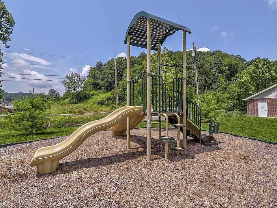 Oak Valley Gardens 119 Mud Lick Rd Glenville WV Zillow