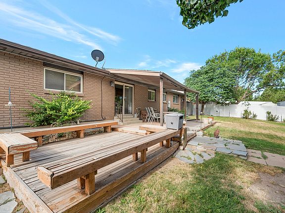 5th image of 2498 W Swasey Dr