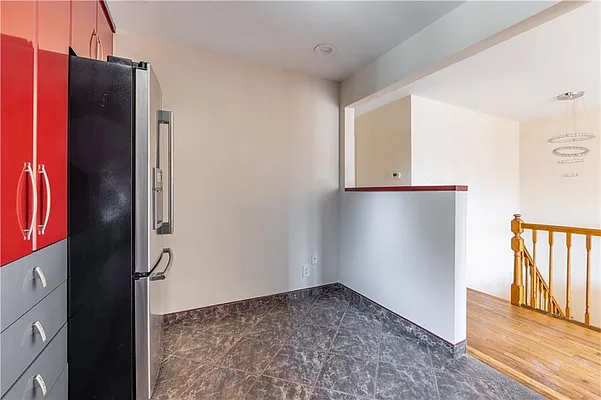 Sold by Remax Edge | media 30