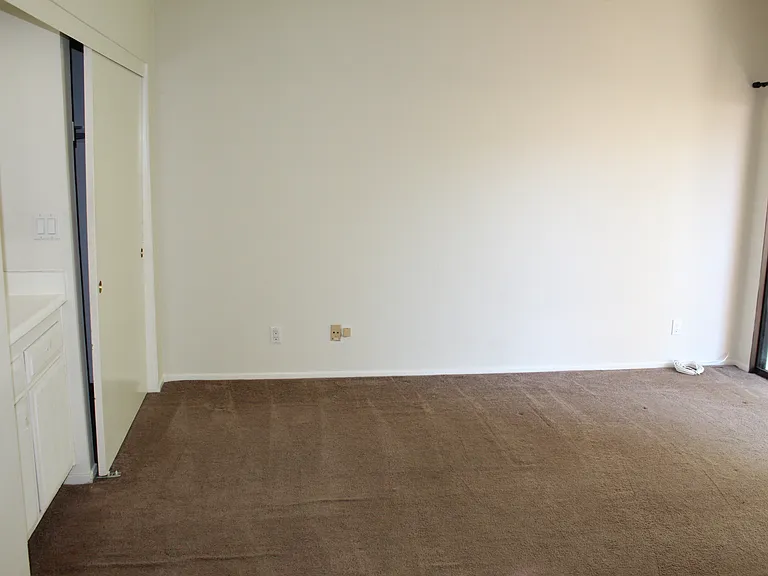 6254 Shoup Ave #1/2 — Photo 14