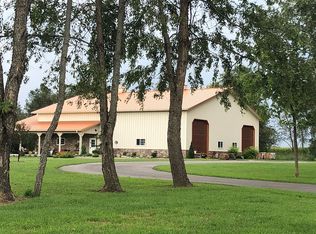 5911 S Cantrall Creek Rd, Cantrall, IL 62625