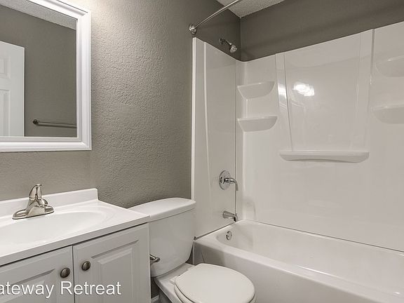 3rd image of 15400 Bellaire Ave #15406-M