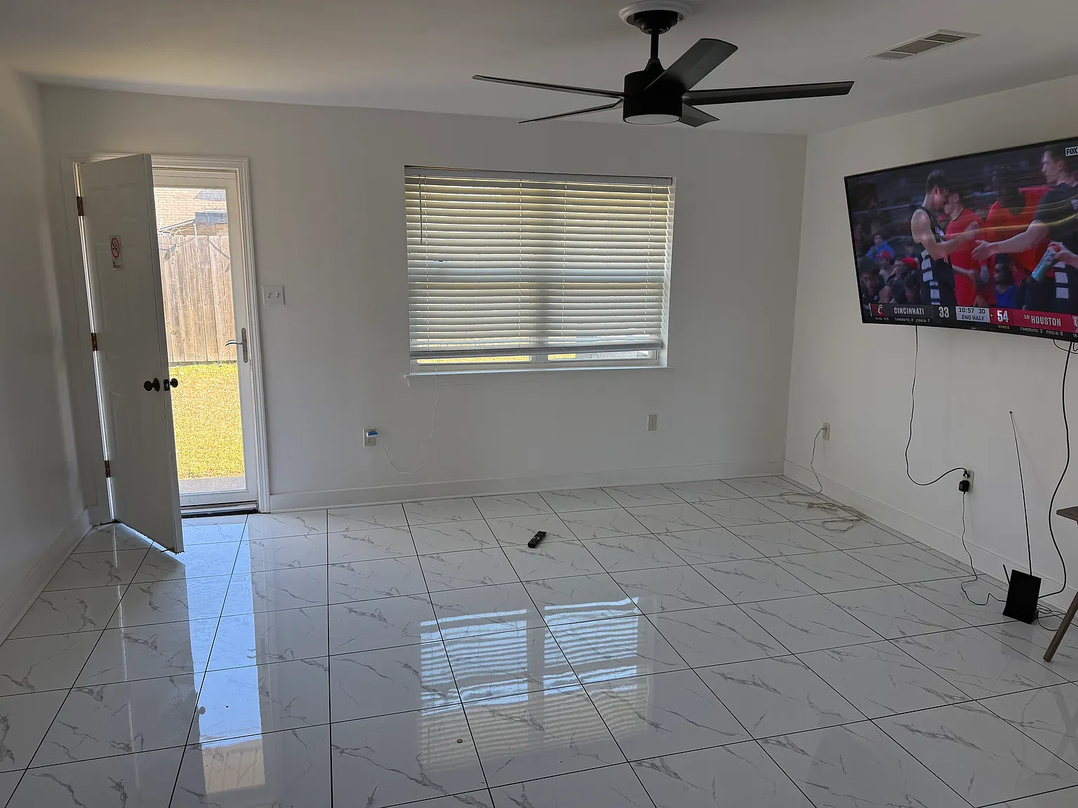 2618 Dawson St — Photo 4