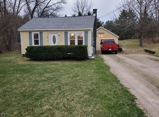 9080 Old Belding Rd NE, Rockford, MI 49341