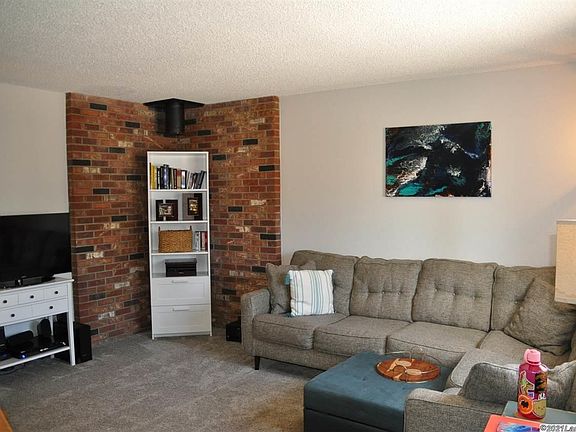 3rd image of 1266 N 18th St