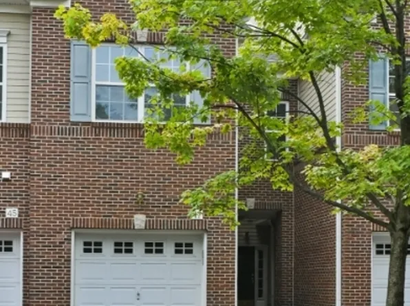 47 Taft Ln, Morristown Town, NJ 07960