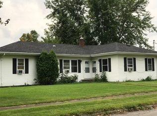 26-28 Chase St, Massena, NY 13662