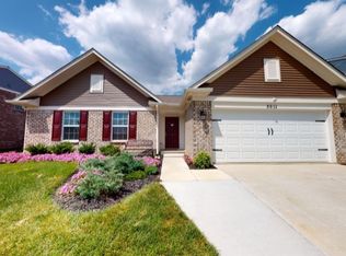 8611 Loyal Dr, Louisville, KY 40229
