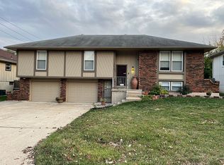 16301 E 28th St S, Independence, MO 64055
