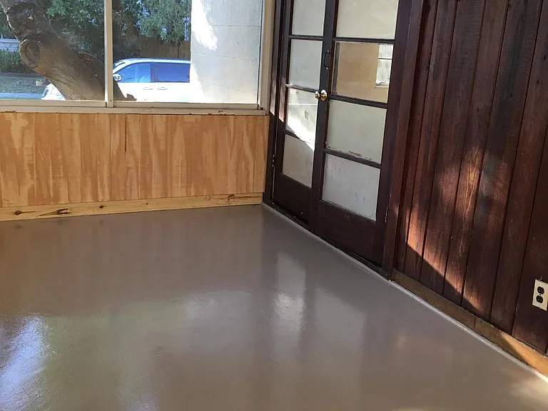 647 Kirkwood Ter N — Photo 12