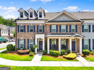 4002 Vickery Gln, Roswell, GA 30075