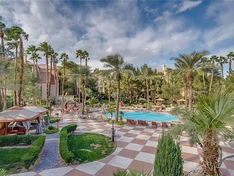 270 E Flamingo Rd #215 — Photo 30