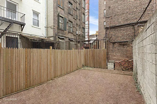 Rented by Corcoran | media 15